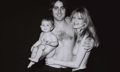 Mixhel, Chantal et Garance Delpech posent nus, 1970